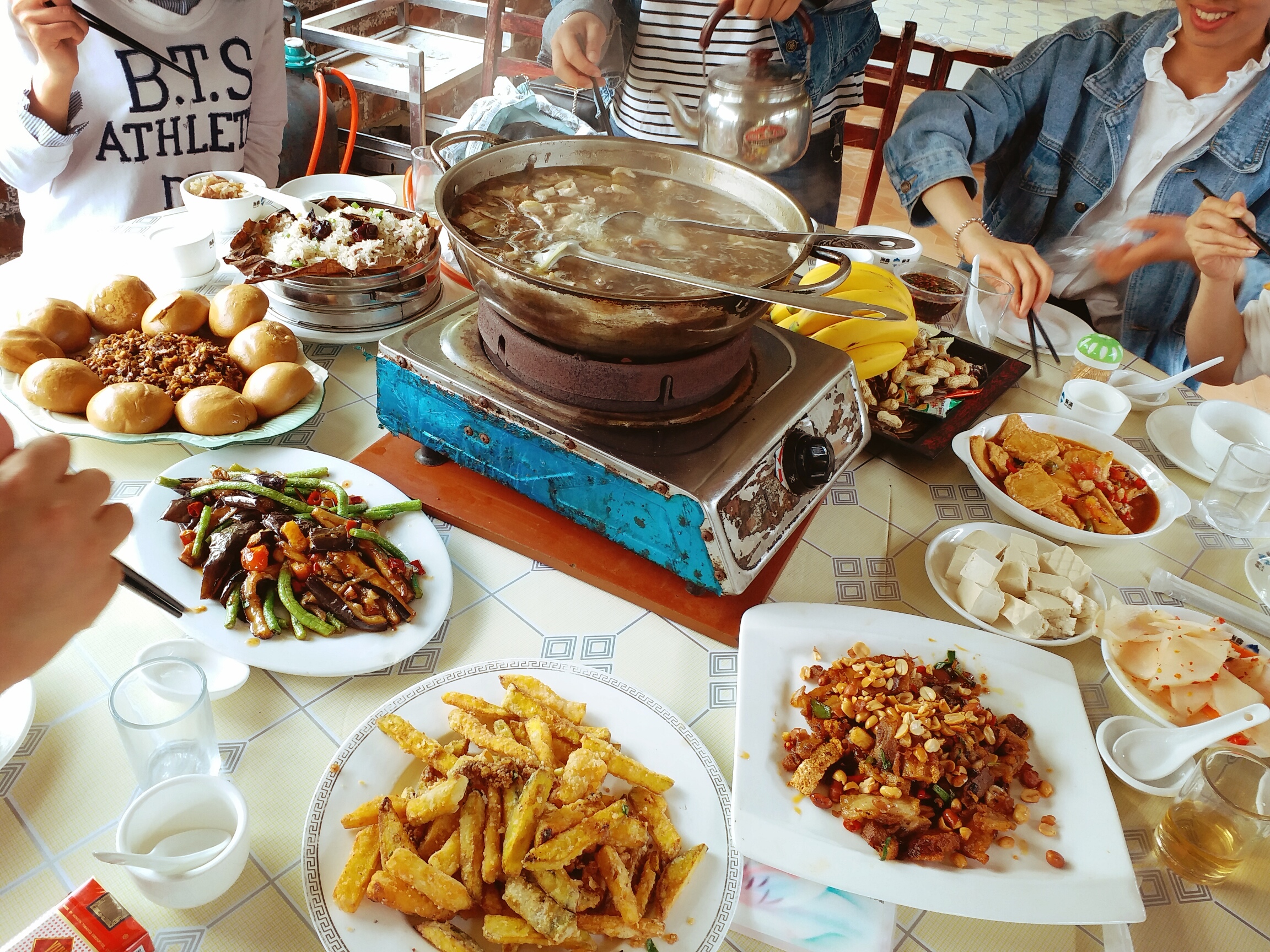 用饭欢喜时刻.jpg